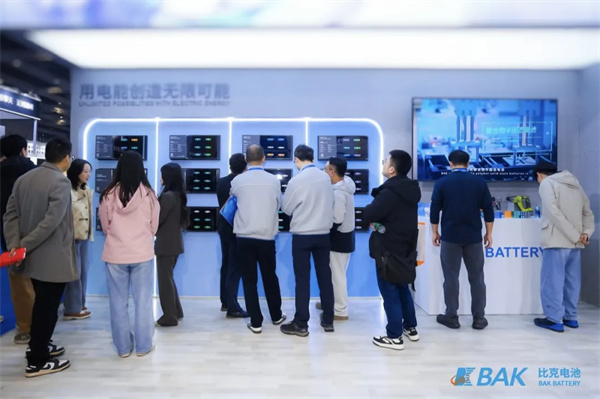 首次應用固態電解質包覆技術！比克電池全極耳2170-50D2亮相2026五金展