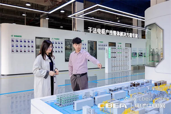 對話高能數造CTO楊康：固態電池干法量產卡在哪？工藝與裝備必須深度協同