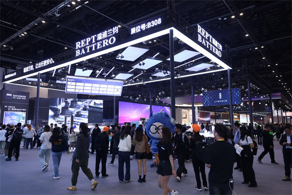 瑞浦蘭鈞發布閃充電池新品，落地固液混合雙化學體系，深耕商用車場景