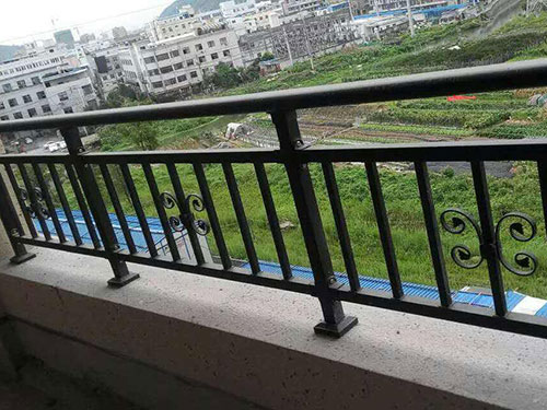 鋅鋼陽臺護欄