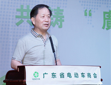中國(guó)自行車(chē)協(xié)會(huì)助力車(chē)專(zhuān)業(yè)委員會(huì)主任委員陸金龍致辭